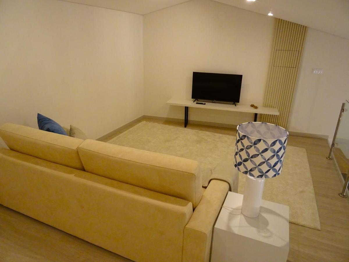 特兰科苏Burgo House公寓 外观 照片